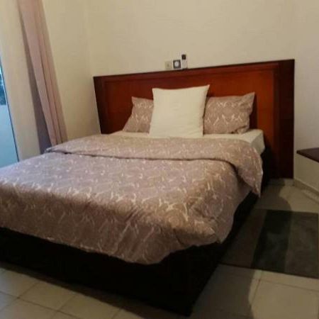 Le Buffle Noir Appart D'Hotes Ντουάλα Εξωτερικό φωτογραφία