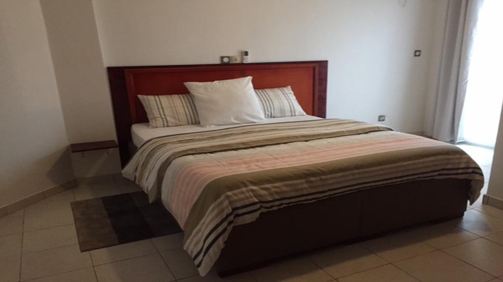 Le Buffle Noir Appart D'Hotes Ντουάλα Εξωτερικό φωτογραφία